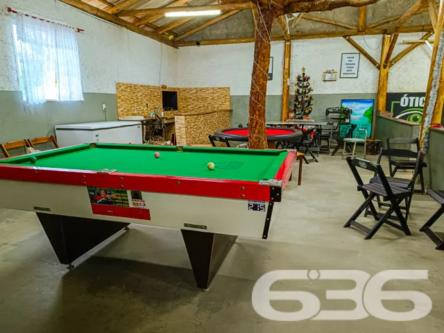 Descubra um imóvel comercial único em Balneário Ba