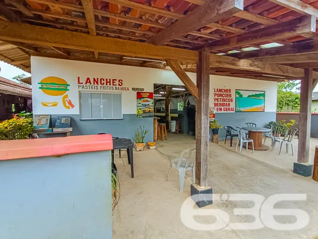 Descubra um imóvel comercial único em Balneário Ba