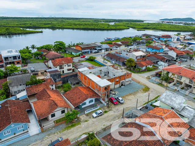 Descubra a tranquilidade e a conveniência de morar