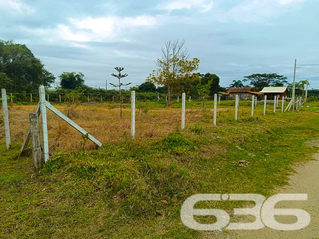 Terreno de esquina com 752m² em Balneário Barra do
