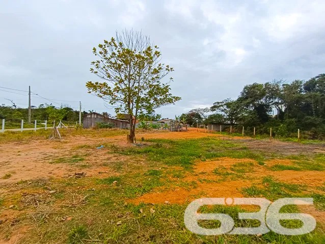 Terreno de esquina com 752m² em Balneário Barra do