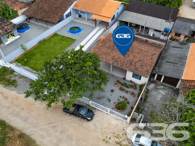 OPORTUNIDADE, 2 CASAS EM TERRENO NO BAIRRO SALINAS
