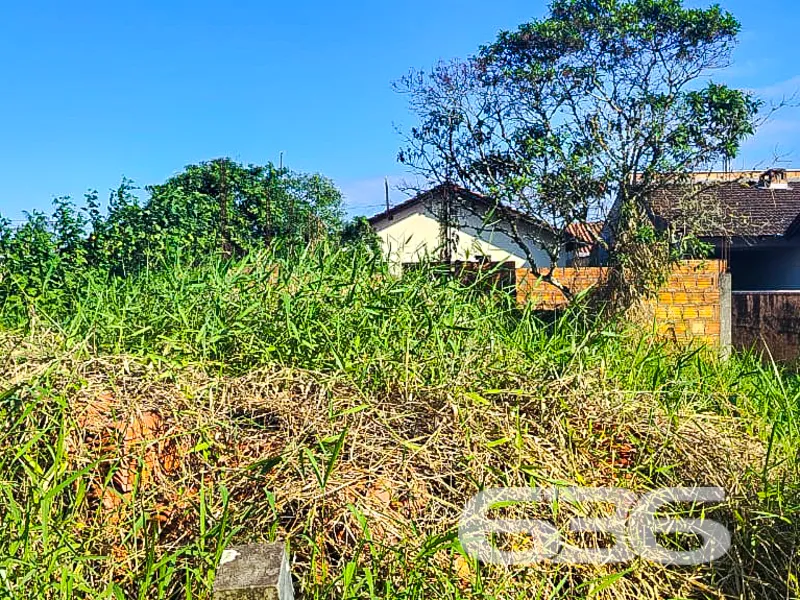 OPORTUNIDADE PARA CONSTRUIR O SEU SONHO NO LITORAL