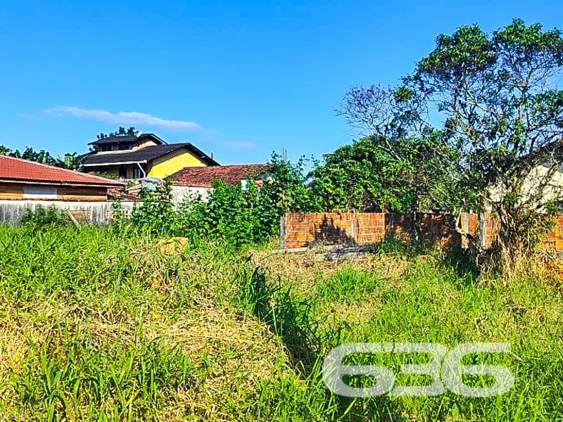 OPORTUNIDADE PARA CONSTRUIR O SEU SONHO NO LITORAL
