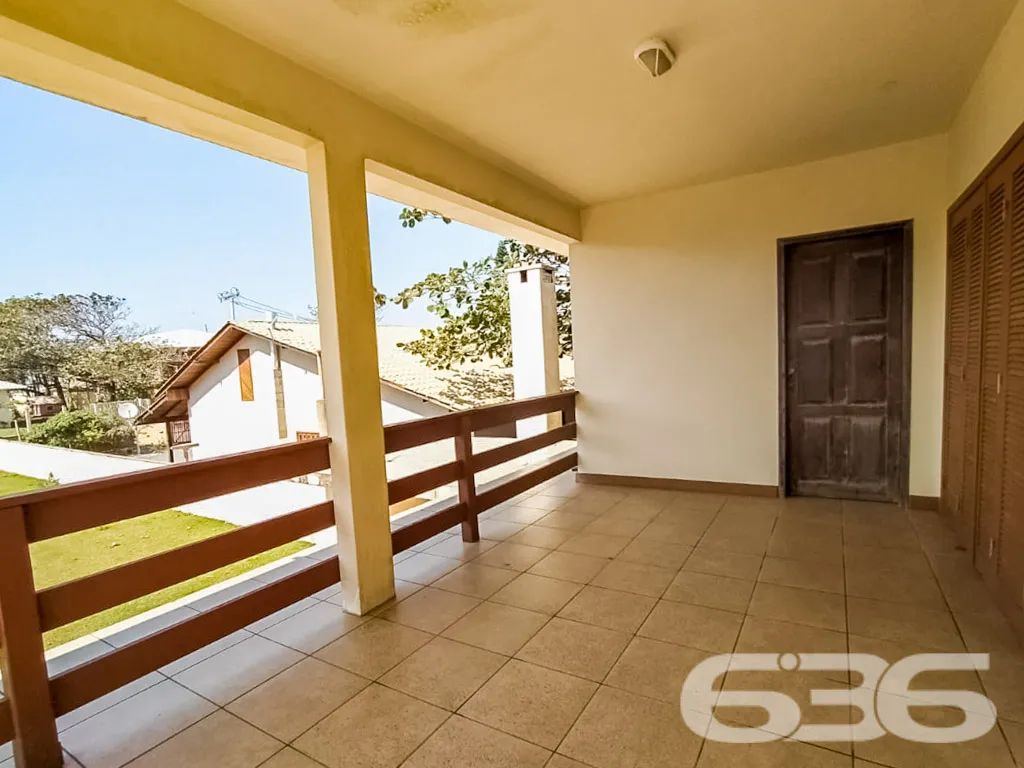 Descubra o encanto deste magnífico sobrado à venda