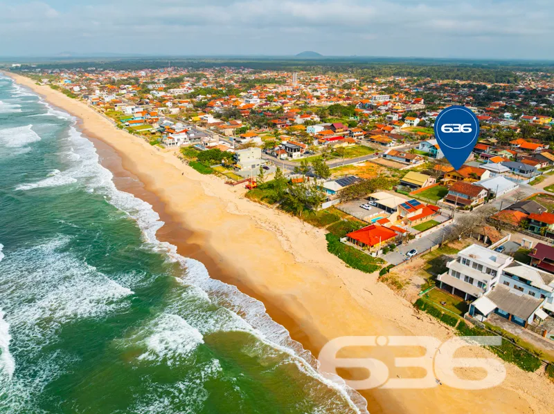 Descubra o encanto deste magnífico sobrado à venda