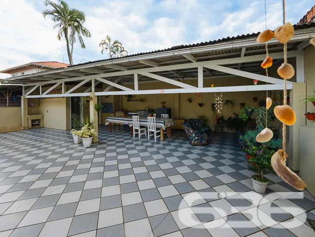 Excelente Casa Térrea à Venda em Balneário Barra d