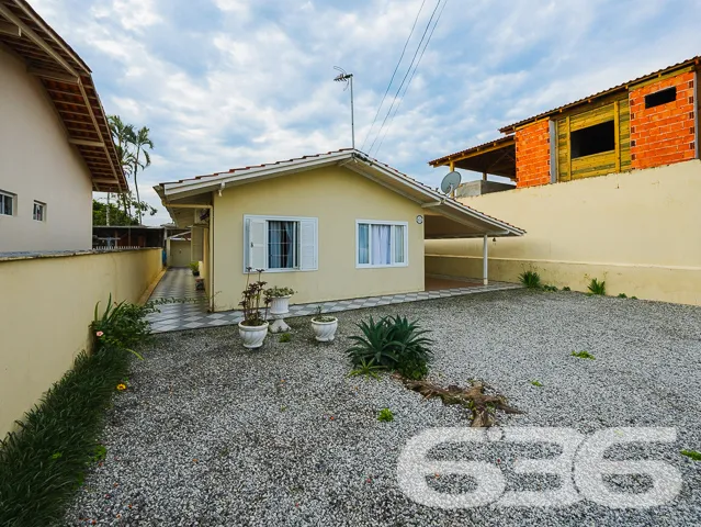 Excelente Casa Térrea à Venda em Balneário Barra d