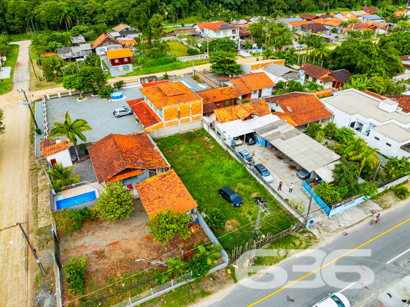 Terreno com excelente localização no bairro Salina
