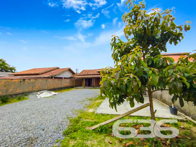CASA COM 2 QUARTOS, EM BALNEÁRIO BARRA  DO SUL, SA