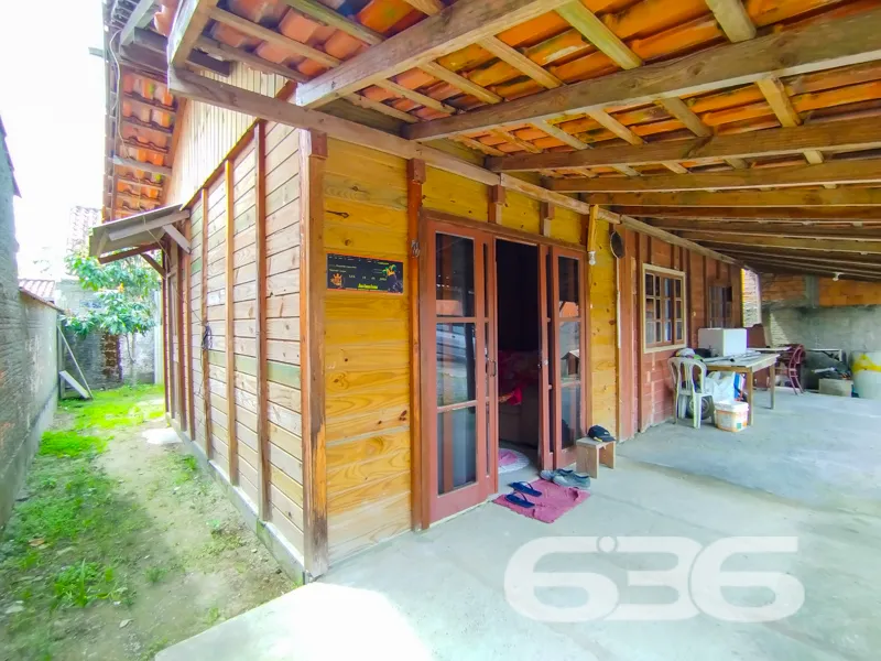 CASA COM 2 QUARTOS, EM BALNEÁRIO BARRA  DO SUL, SA