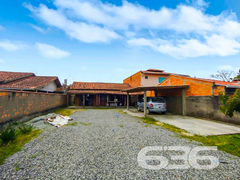 CASA COM 2 QUARTOS, EM BALNEÁRIO BARRA  DO SUL, SA