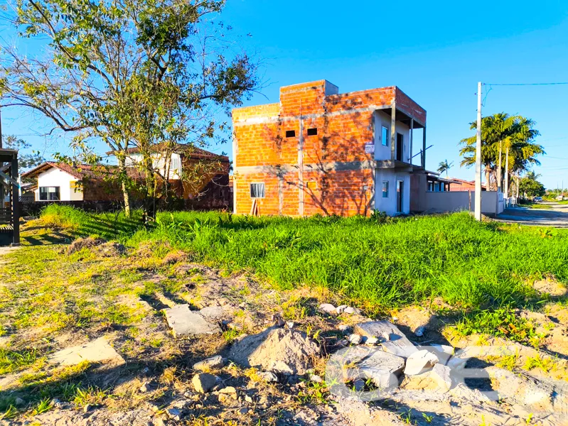 Oportunidade no Centro de Balneário Barra do Sul/S