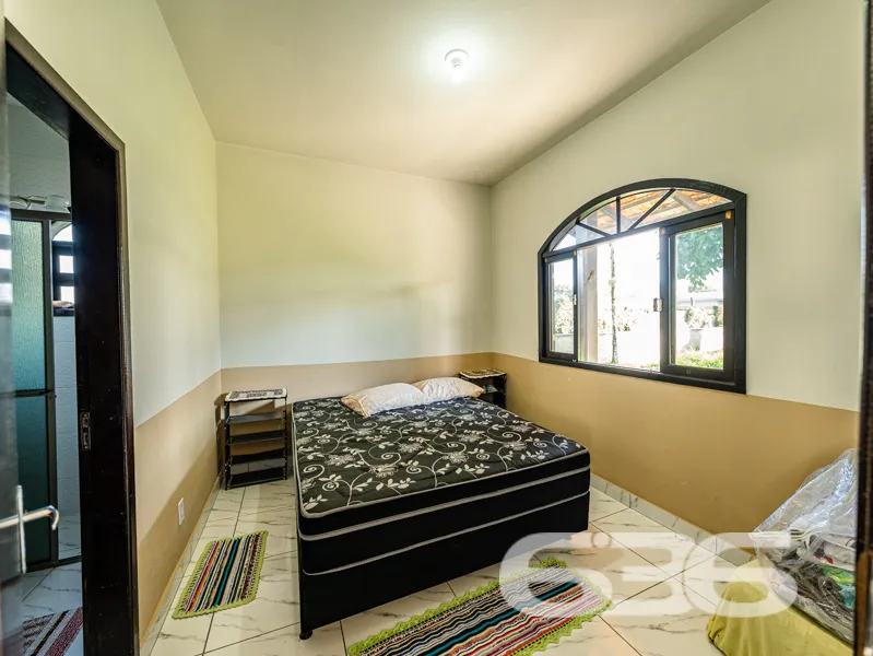 Descubra seu Refúgio na Beira da Lagoa: Casa Espaç