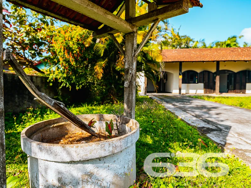 Descubra seu Refúgio na Beira da Lagoa: Casa Espaç