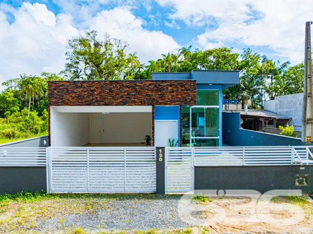 Residência de Alto Padrão em Balneário Barra do Su