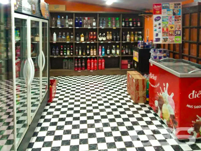 IMĂVEL COM SUĂTE + 2 QUARTOS NO BAIRRO PARQUE GUAR