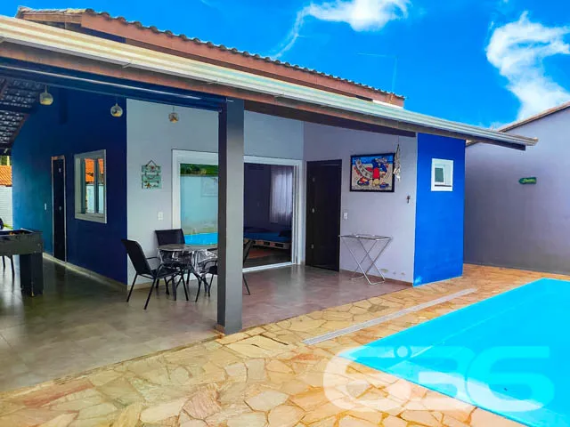 Descubra a Comodidade em Balneário Barra do Sul: C