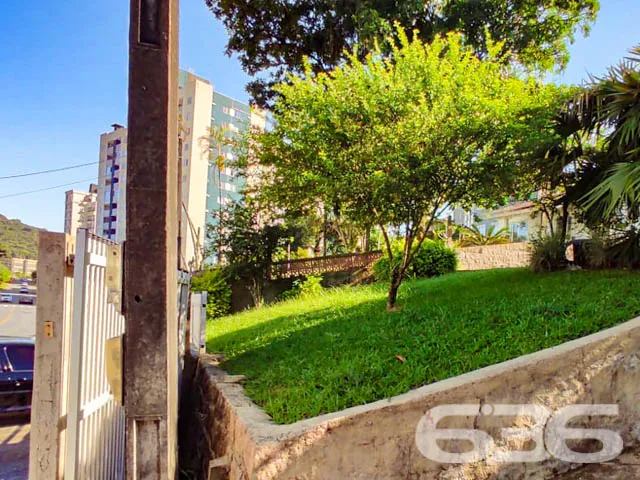 DUAS CASAS SOB UM MESMO TERRENO NO BAIRRO ANITA GA