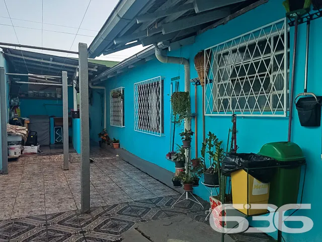 CASA COM 3 DORMITĂRIOS EM ĂTIMA LOCALIZAĂĂO NO BAI
