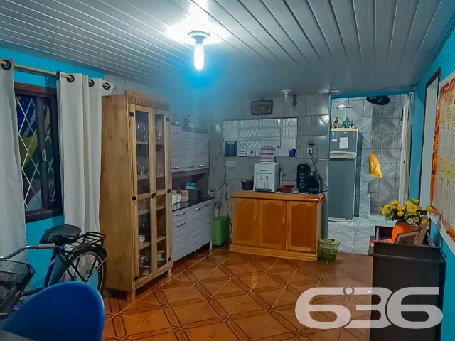 CASA COM 3 DORMITĂRIOS EM ĂTIMA LOCALIZAĂĂO NO BAI