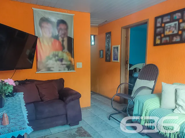 CASA COM 3 DORMITĂRIOS EM ĂTIMA LOCALIZAĂĂO NO BAI