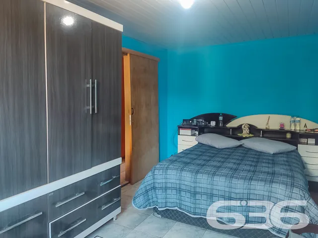 CASA COM 3 DORMITĂRIOS EM ĂTIMA LOCALIZAĂĂO NO BAI