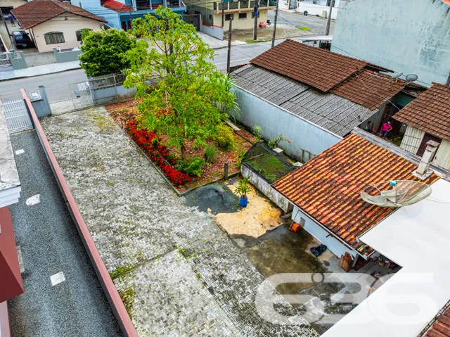Descubra o encanto do sobrado no bairro Aventureir