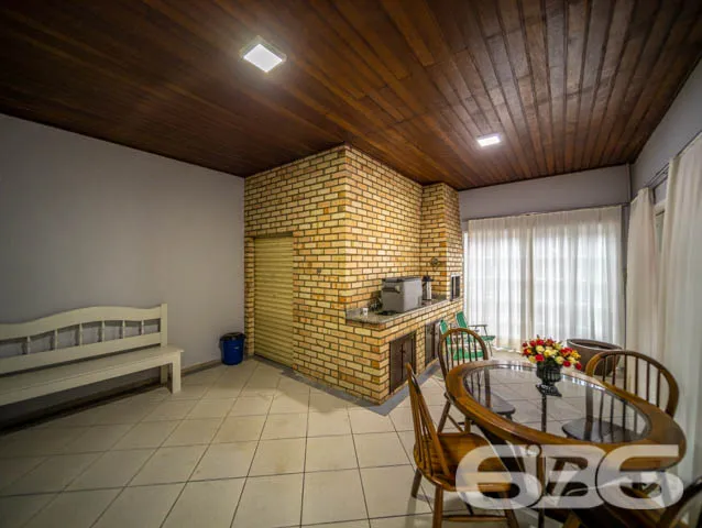 IMĂVEL COM 4 QUARTOS NO BAIRRO AVENTUREIRO - ESTUD