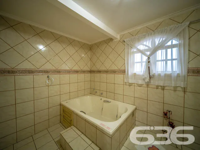 IMĂVEL COM 4 QUARTOS NO BAIRRO AVENTUREIRO - ESTUD