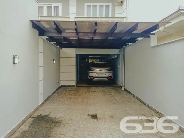 SOBRADO COM 4 QUARTOS, NO BAIRRO BOA VISTA, EM JOI