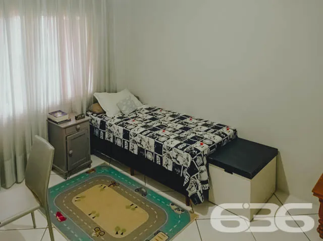 SOBRADO COM 4 QUARTOS, NO BAIRRO BOA VISTA, EM JOI