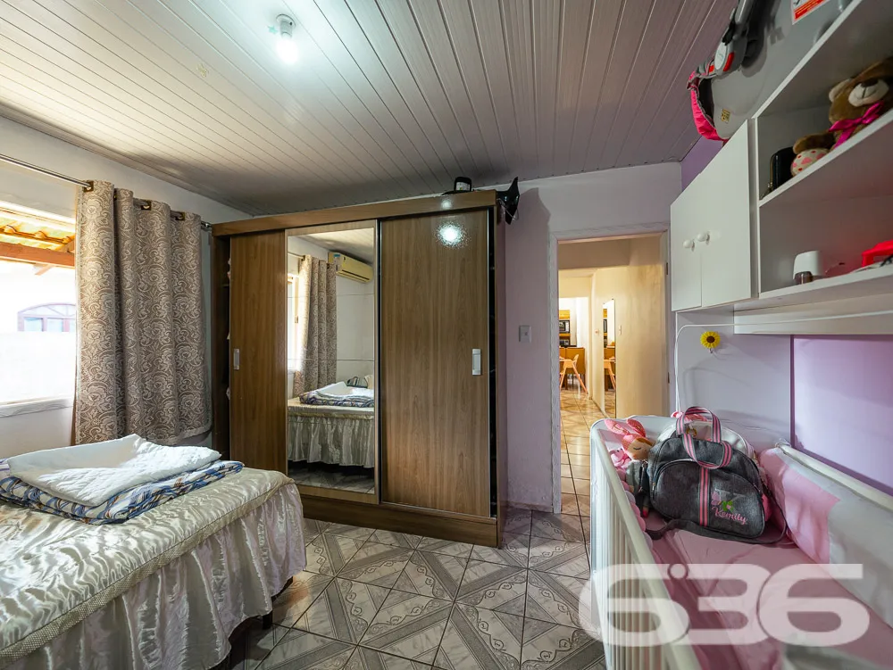 DUAS CASAS À VENDA NO BAIRRO BOA VISTA - ESTUDA PE