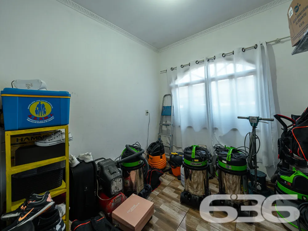DUAS CASAS À VENDA NO BAIRRO BOA VISTA - ESTUDA PE