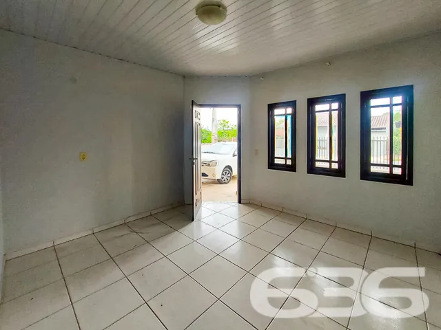 BAIRRO BOEHMERWALD â CASA COM SUĂTE + 2 QUARTOS E
