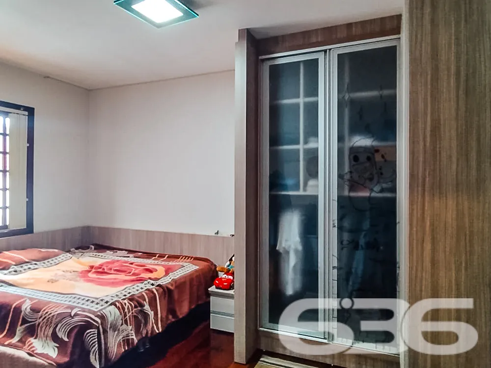 RESIDĂNCIA SINGULAR NO BOM RETIRO â ESPAĂO E ELEGĂ