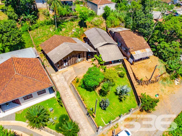 OPORTUNIDADE ÚNICA: TERRENO COM ACLIVE NO ITAUM!
D