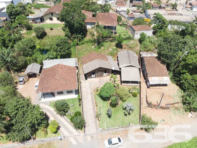 OPORTUNIDADE ÚNICA: TERRENO COM ACLIVE NO ITAUM!
D