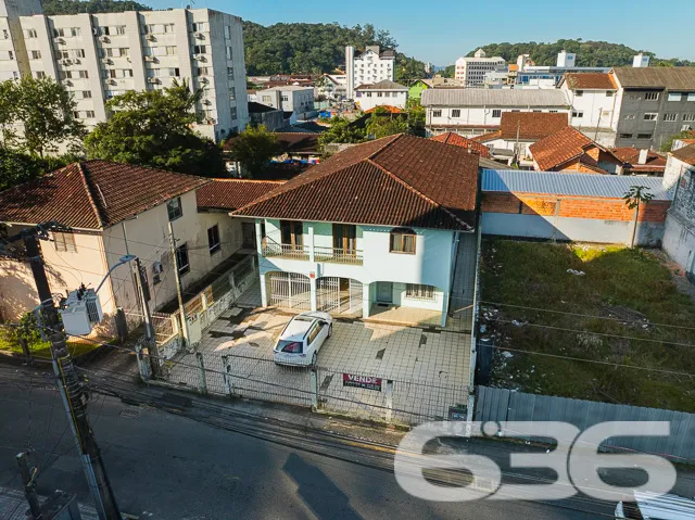 Descubra uma propriedade singular em Joinville, on