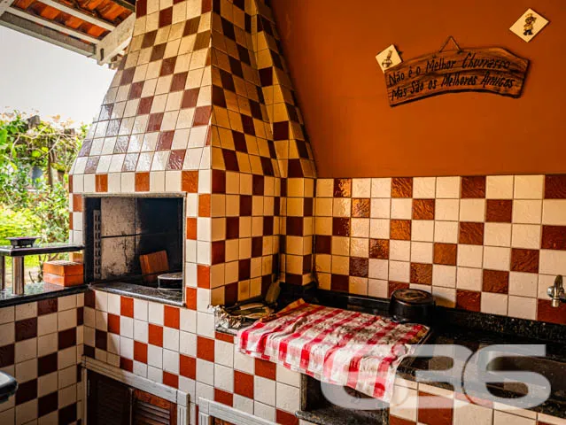  Residência térrea charmosa no bairro Costa e Silv