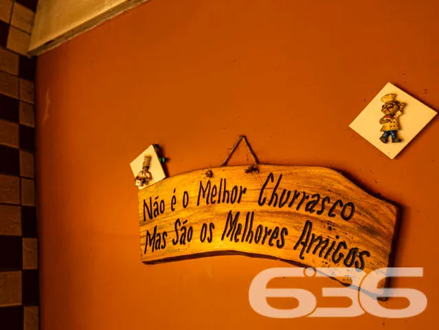  Residência térrea charmosa no bairro Costa e Silv
