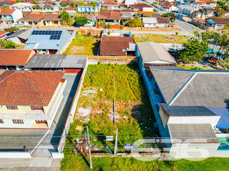 Terreno à venda no bairro Fátima em Joinville/SC –