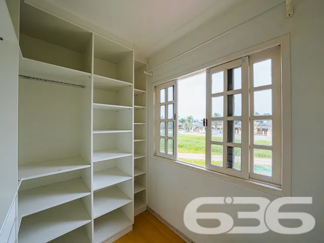 Descubra seu Novo Lar em Joinville: Elegância, Esp
