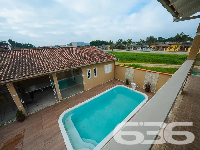 Descubra seu Novo Lar em Joinville: Elegância, Esp