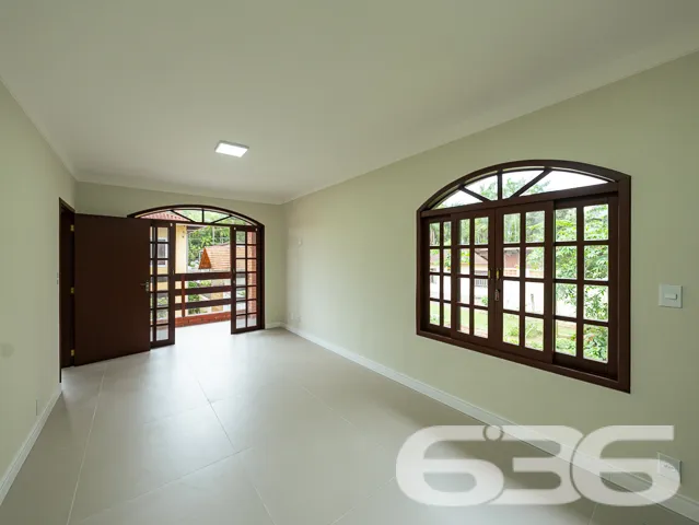 SONHE GRANDE NO BAIRRO ANITA GARIBALDI: CASA ESTIL