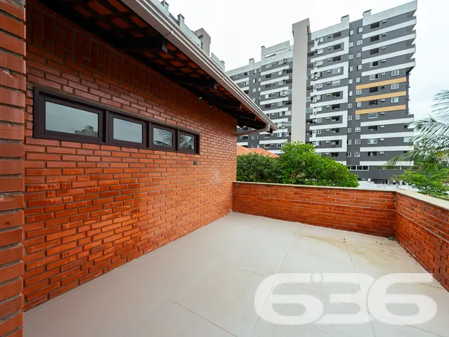 SONHE GRANDE NO BAIRRO ANITA GARIBALDI: CASA ESTIL