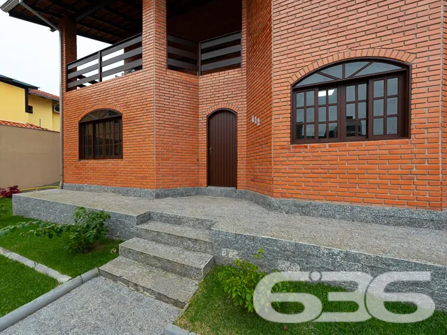 SONHE GRANDE NO BAIRRO ANITA GARIBALDI: CASA ESTIL
