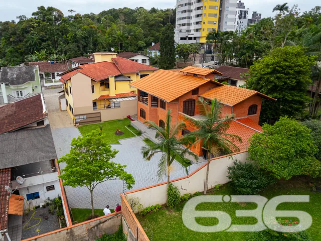 SONHE GRANDE NO BAIRRO ANITA GARIBALDI: CASA ESTIL