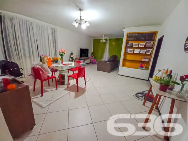 ResidĂȘncia Charmosa no Bairro Guanabara, Joinville