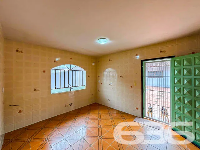 Excelente Casa Térrea no Bairro Iririú, Joinville